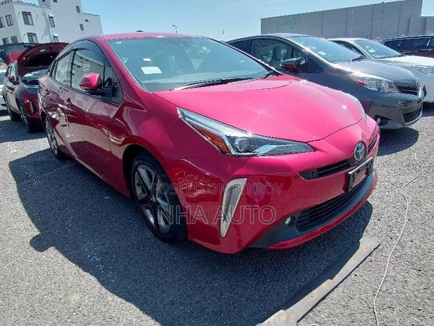 Toyota Prius A TOURING 2021