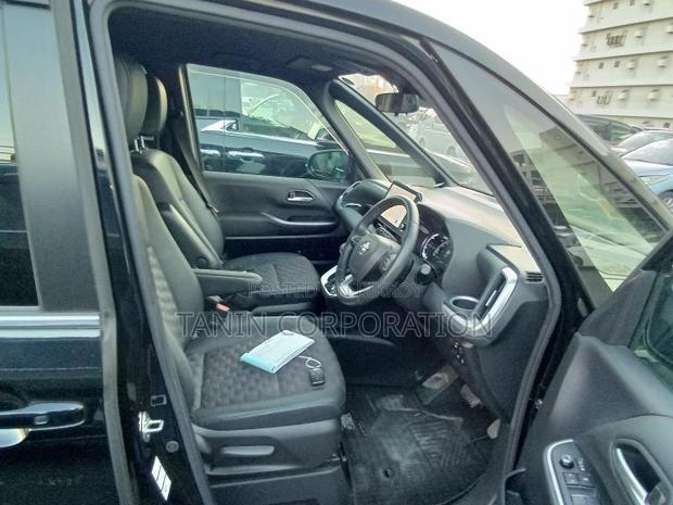 Toyota Voxy Hybrid//S-Z. . 2023