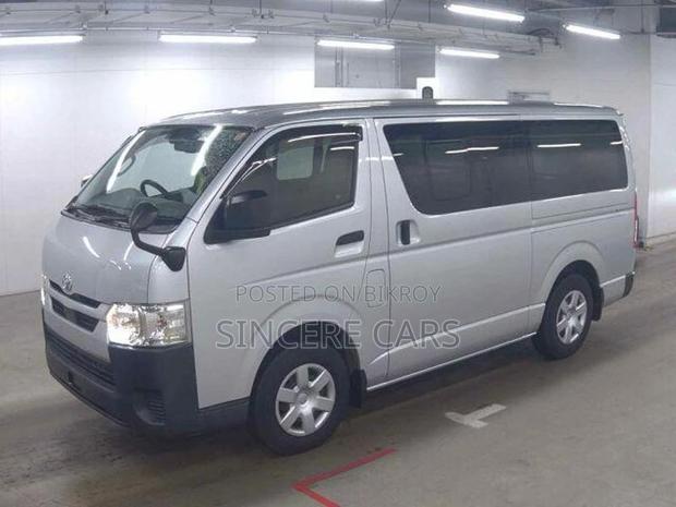 Toyota Hiace DX PACKAGE 2021