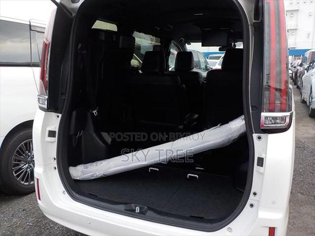Toyota Esquire Gi Package 2020