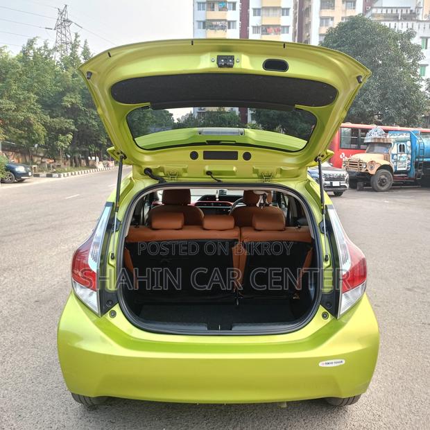 Toyota Aqua New Shape 2015