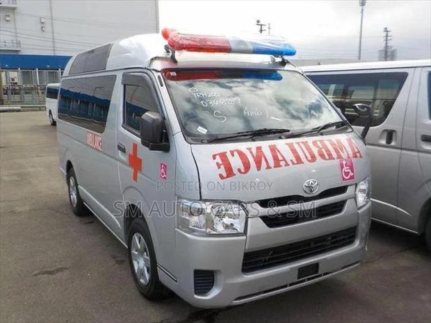 Toyota Hiace Ambulance Highroof 2021