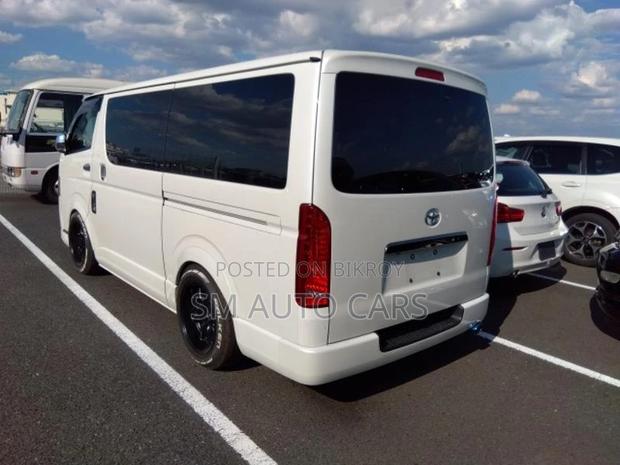 Toyota Hiace Super GL Dark Prime2 2020