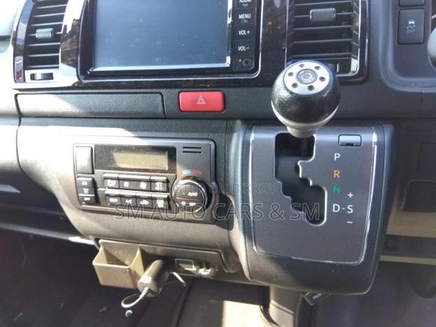 Toyota Hiace Super GL Dark Prime2 2020