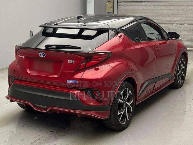 Toyota C-HR G LED 2021