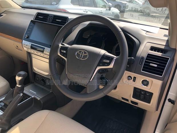 Toyota Prado TX LIMITED 2022