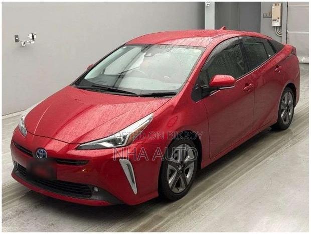 Toyota Prius A TURNING SELECTION 2021