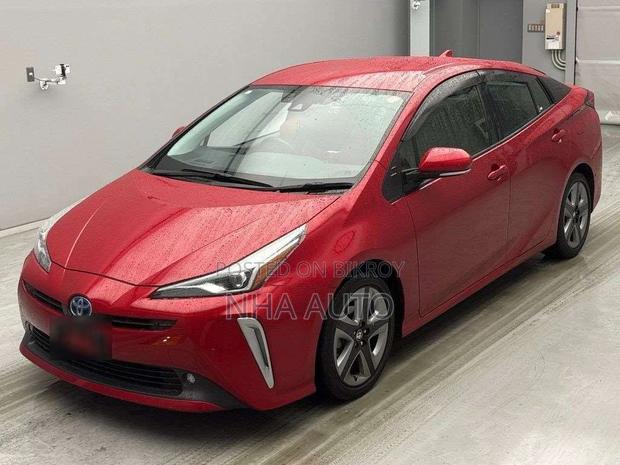 Toyota Prius A TURNING SELECTION 2021