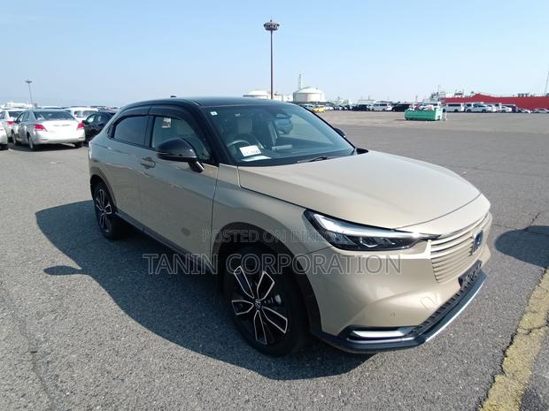 Honda Vezel Hybrid EV Play 2021