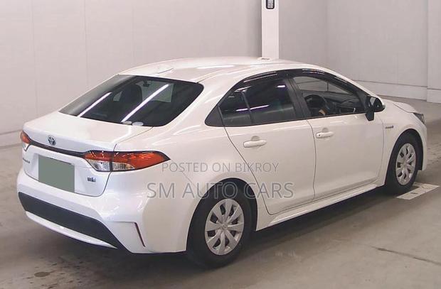 Toyota Corolla G-X Pearl Color 2021