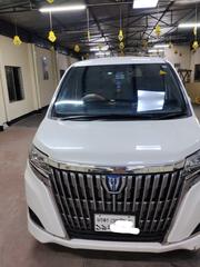 Toyota Esquire push start 2017 for sale