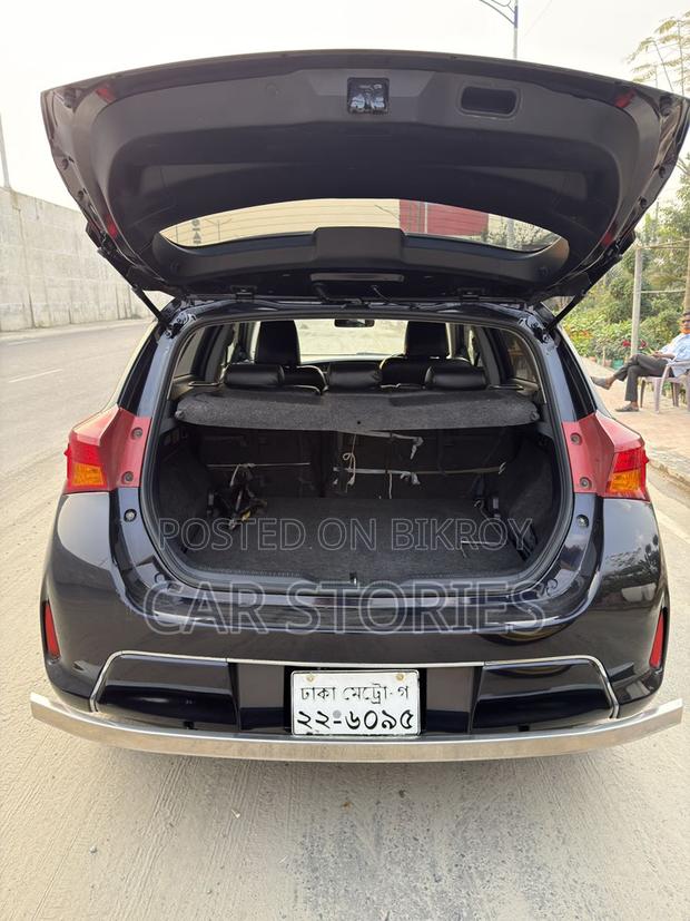 Toyota Auris 2013