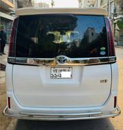 Toyota Noah G GRADE PUSH HYBRID 2017 for sale