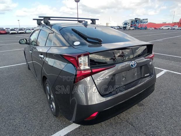 Toyota Prius A Touring Premium 2021