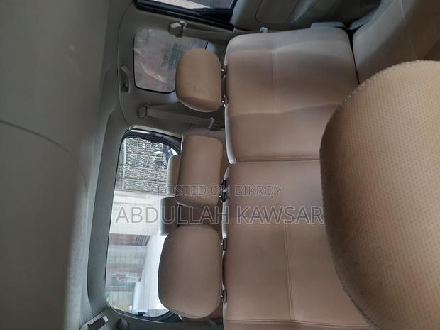 Toyota Avanza 2010