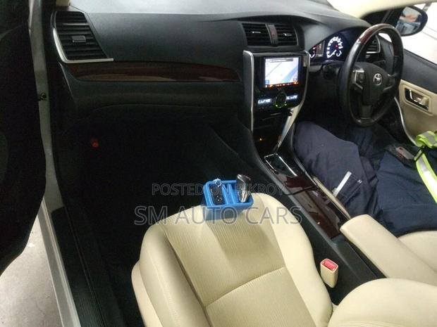 Toyota Premio FEX Pearl 4.5 Point 2021