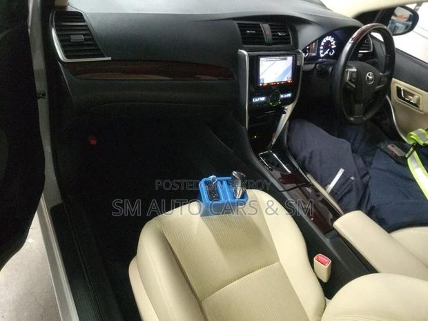 Toyota Premio FEX Pearl 4.5 Point 2021
