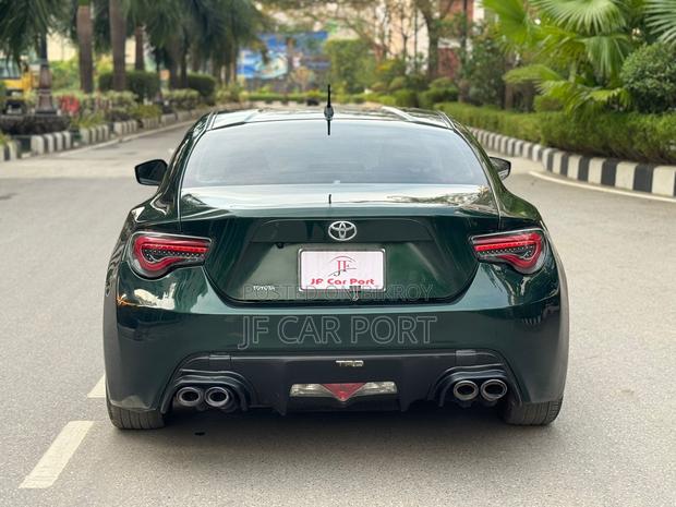 Toyota 2000GT 86 Full Fresh 2012