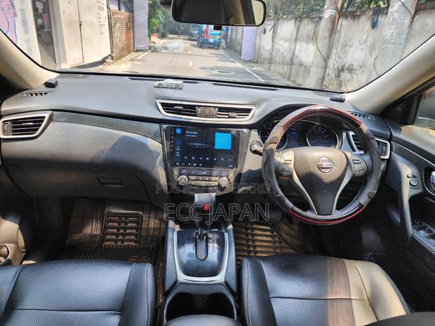 Nissan X-Trail Full Loaded 2014