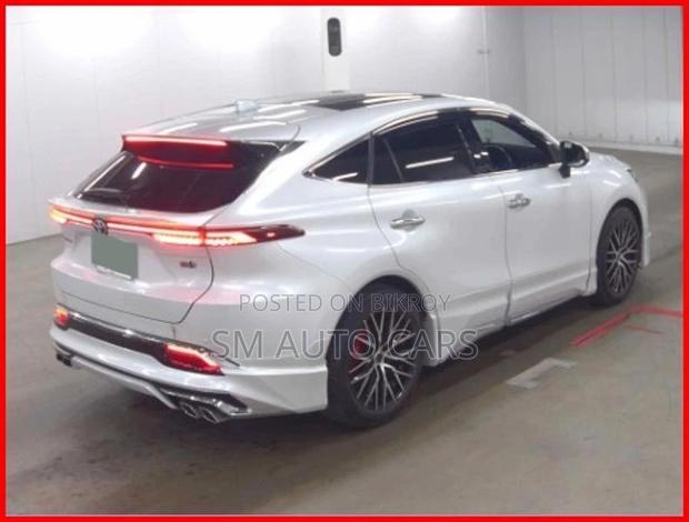 Toyota Harrier Hybrid Z Pearl 2023