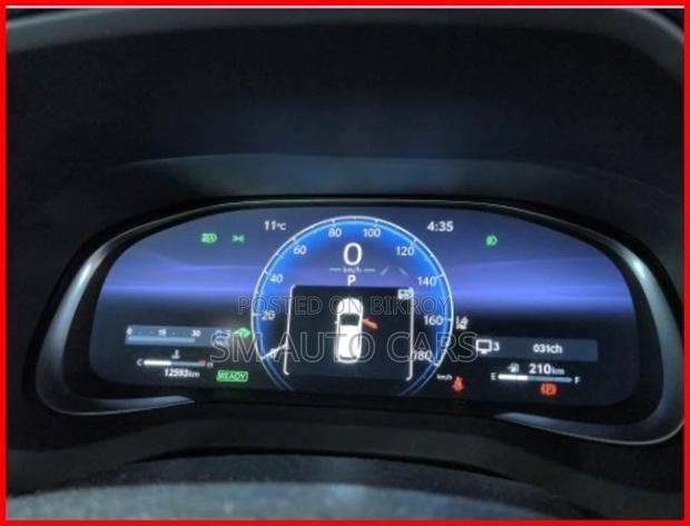 Toyota Harrier Hybrid Z Pearl 2023