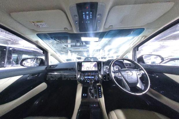 Toyota Alphard Executive Lounge2021 2021