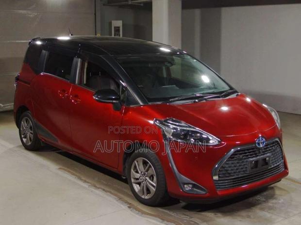 Toyota Sienta G Kero 2021
