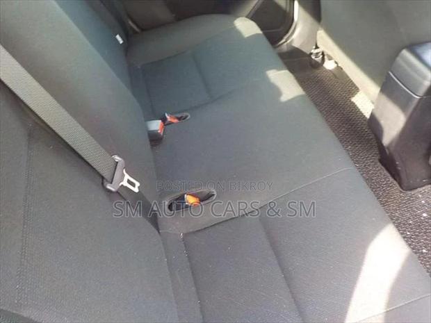 Toyota Axio Non Hybrid EX White 2021
