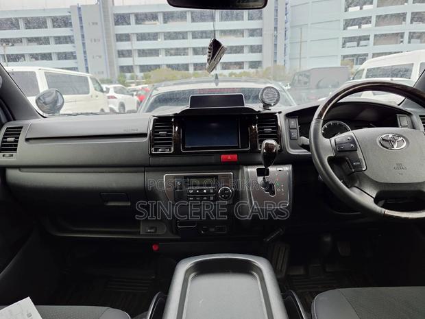 Toyota Hiace SUPER GL PUSH LED360 2021