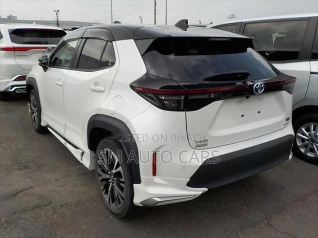 Toyota Yaris Cross Z Pearl/Black 2Tone 2020