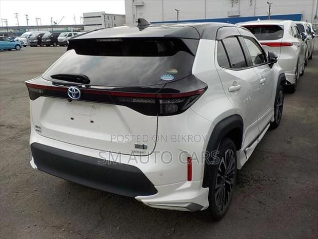 Toyota Yaris Cross Z Pearl/Black 2Tone 2020