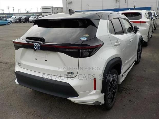 Toyota Yaris Cross Z Pearl/Black 2Tone 2020