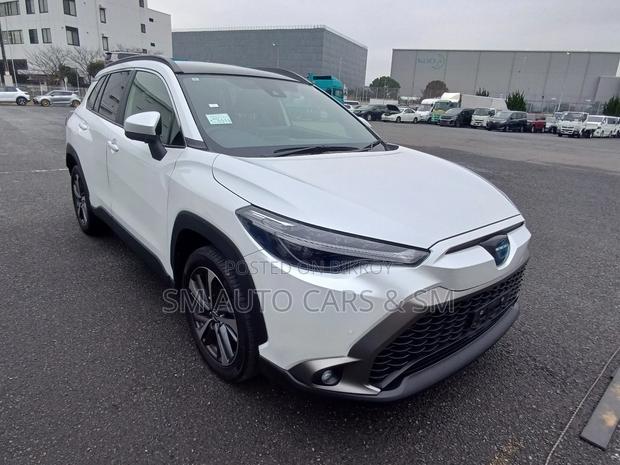 Toyota Corolla Cross Z Pearl Full Option 2022