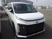 Toyota Voxy Hybrid SZ Pearl New 2026 for sale