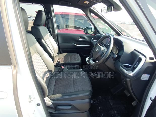 Toyota Voxy HY S-Z ALL OPTION 2023