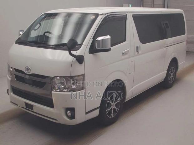 Toyota Hiace Super GL 2021