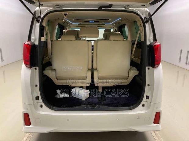 Toyota Alphard EXCUTIVE LOUNGE HYB 2021