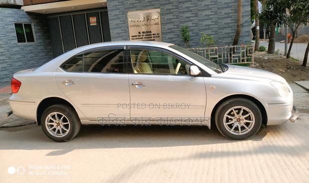 Toyota Premio car 2006