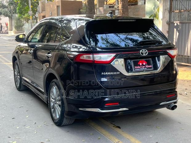 Toyota Harrier Advance Premium 2017
