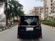 Toyota Noah Esquire Gl Sunroof 2015 for sale