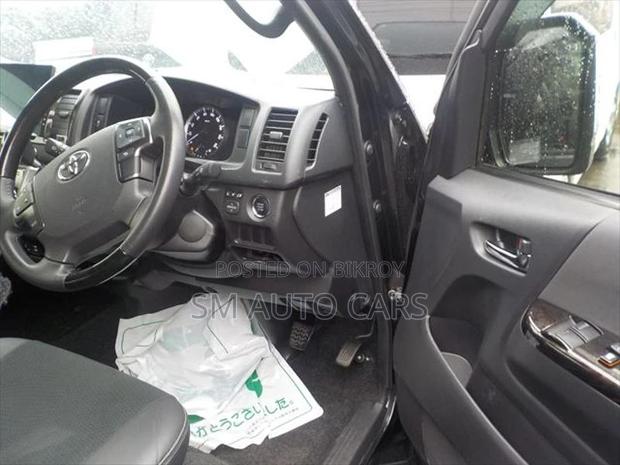 Toyota Hiace Super GL Dark Prime2 2021