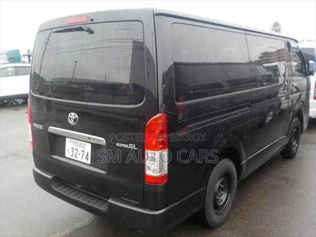 Toyota Hiace Super GL Dark Prime2 2021