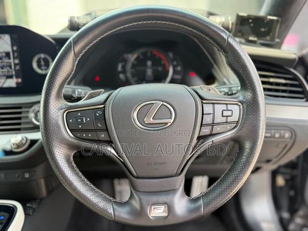 Lexus LS 500 F SPORT 2022