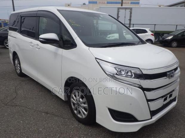 Toyota Noah X packeg 2020