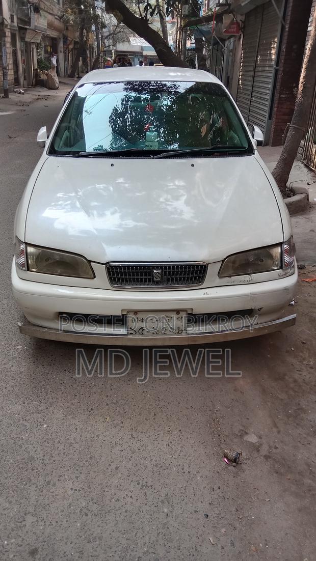Toyota Sprinter 1999