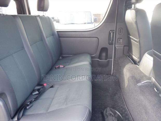 Toyota Hiace Super GL Prime 2021