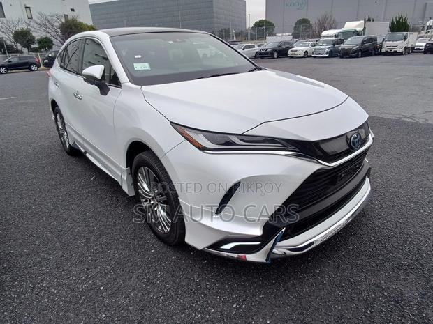Toyota Harrier Hybrid Z Pearl 2023
