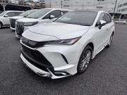 Toyota Harrier Hybrid Z Pearl 2023 for sale