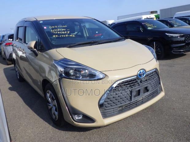 Toyota Sienta G Kero 2021