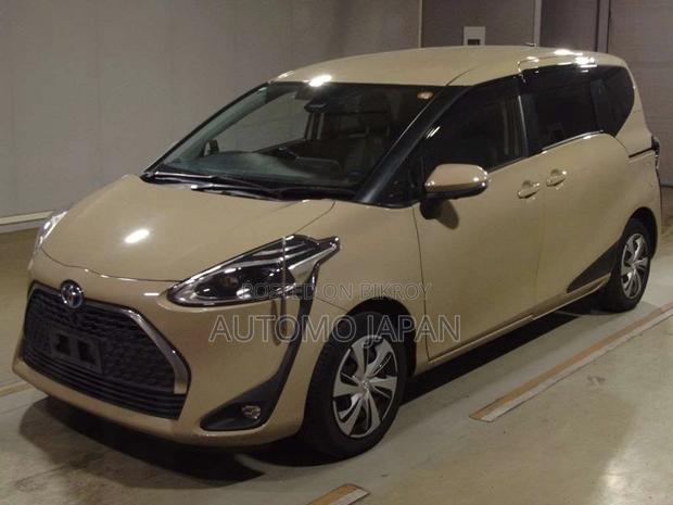 Toyota Sienta G Kero 2021